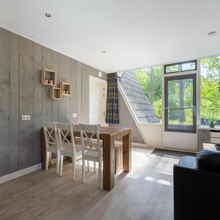 Bungalow Muizenoortje At Park Vosseven Stramproy