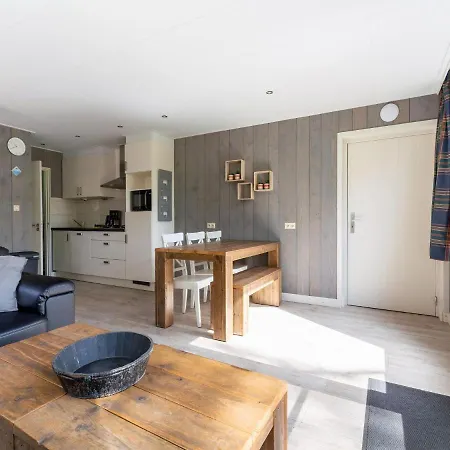 Bungalow Muizenoortje At Park Vosseven Сasa de vacaciones *