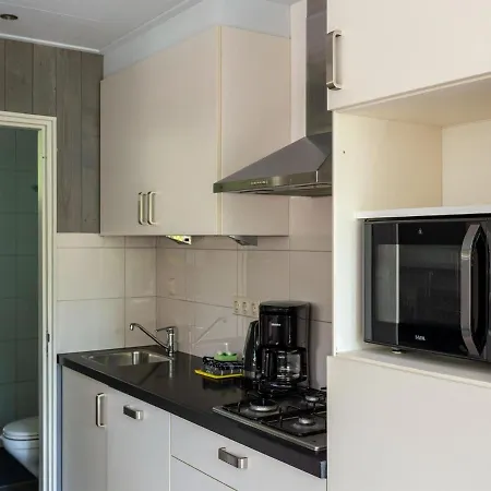 Bungalow Muizenoortje At Park Vosseven Holiday home Stramproy